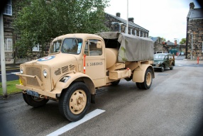 Description: Description: Description: E:\Paul folder\Newweb\thumbs\Fulwood100904thumb.JPG